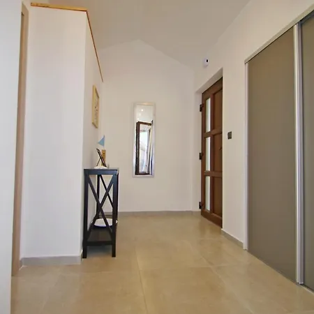 Luci Apartament *