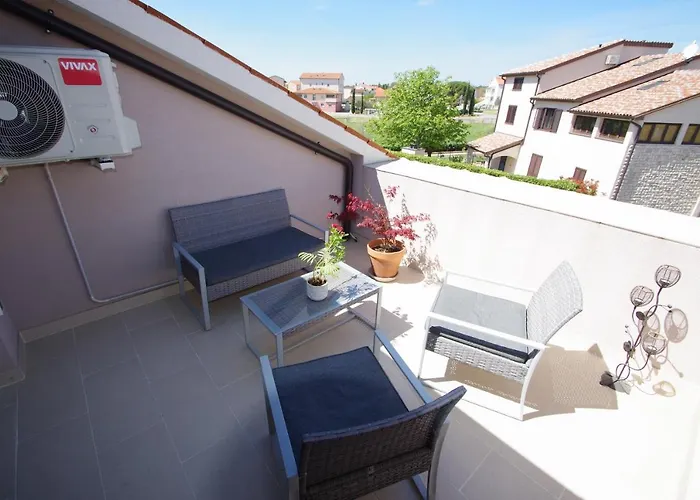 Luci Appartement Valbandon